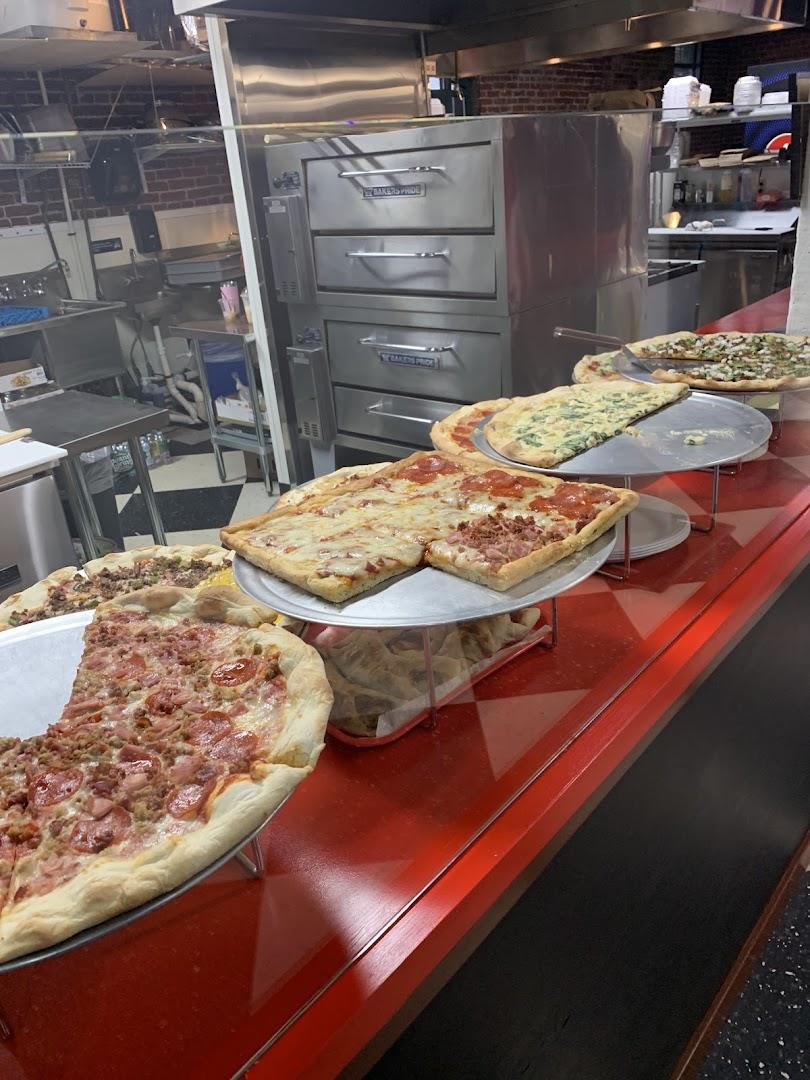 3 Countries Pizzeria 2